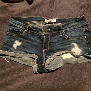 Hollister shorts size 5/27